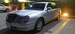Kia Opirus